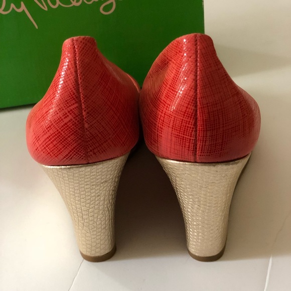 Lilly Pulitzer Wedges - Picture 3 of 7